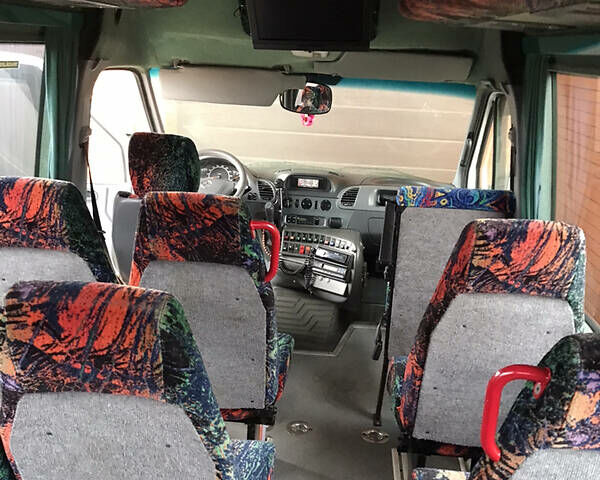 Белый Мерседес Sprinter, объемом двигателя 0 л и пробегом 400 тыс. км за 12000 $, фото 1 на Automoto.ua