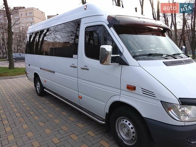 Білий Мерседес Sprinter, об'ємом двигуна 2.15 л та пробігом 500 тис. км за 18000 $, фото 1 на Automoto.ua