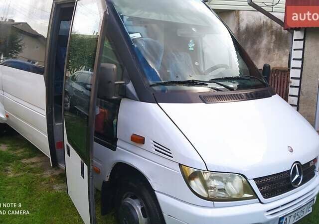 Білий Мерседес Sprinter, об'ємом двигуна 2.69 л та пробігом 100 тис. км за 21000 $, фото 1 на Automoto.ua