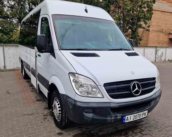 Белый Мерседес Sprinter, объемом двигателя 2.14 л и пробегом 1000 тыс. км за 30000 $, фото 1 на Automoto.ua