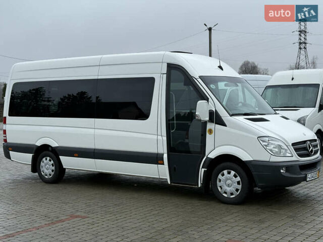 Білий Мерседес Sprinter, об'ємом двигуна 2.14 л та пробігом 250 тис. км за 28000 $, фото 1 на Automoto.ua