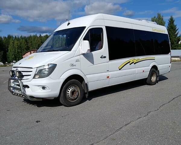 Белый Мерседес Sprinter, объемом двигателя 3 л и пробегом 450 тыс. км за 47900 $, фото 1 на Automoto.ua