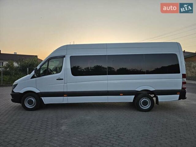 Білий Мерседес Sprinter, об'ємом двигуна 2.99 л та пробігом 280 тис. км за 35900 $, фото 1 на Automoto.ua