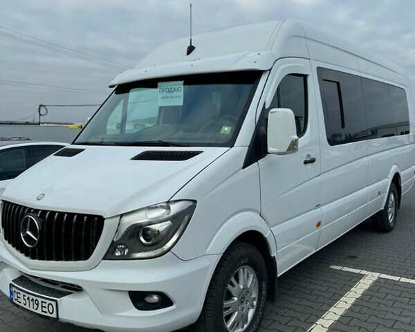 Белый Мерседес Sprinter, объемом двигателя 2.9 л и пробегом 215 тыс. км за 51230 $, фото 1 на Automoto.ua