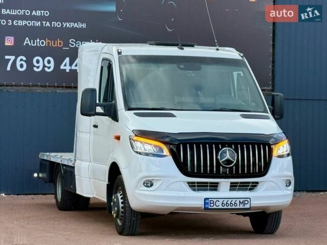 Белый Мерседес Sprinter, объемом двигателя 2.99 л и пробегом 293 тыс. км за 34500 $, фото 1 на Automoto.ua