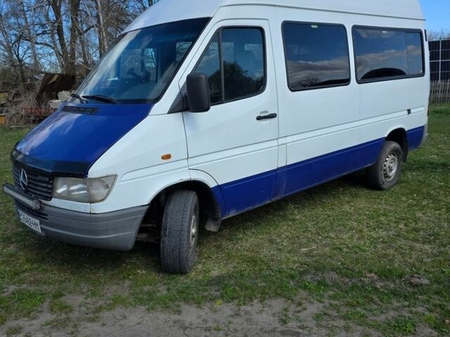 Белый Мерседес Sprinter, объемом двигателя 2.87 л и пробегом 502 тыс. км за 8500 $, фото 1 на Automoto.ua
