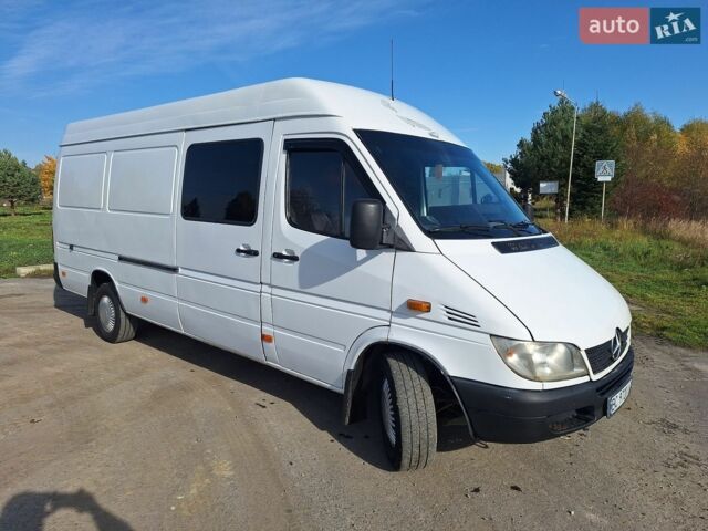 Білий Мерседес Sprinter, об'ємом двигуна 2.69 л та пробігом 450 тис. км за 8250 $, фото 1 на Automoto.ua