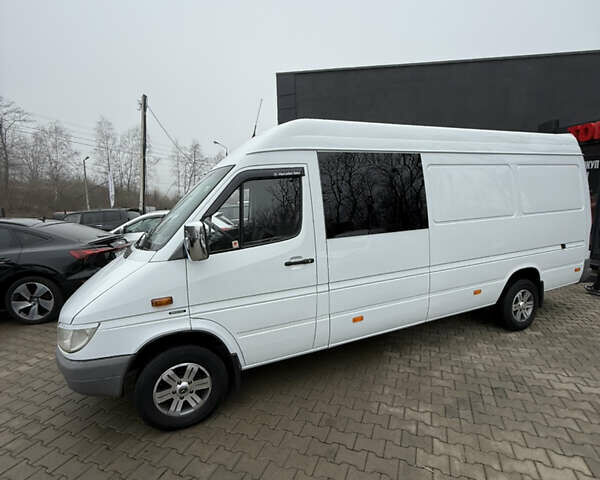Білий Мерседес Sprinter, об'ємом двигуна 2.69 л та пробігом 600 тис. км за 12700 $, фото 1 на Automoto.ua