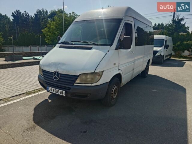 Білий Мерседес Sprinter, об'ємом двигуна 2.69 л та пробігом 689 тис. км за 6500 $, фото 1 на Automoto.ua