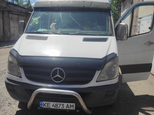 Белый Мерседес Sprinter, объемом двигателя 2.9 л и пробегом 650 тыс. км за 13000 $, фото 1 на Automoto.ua
