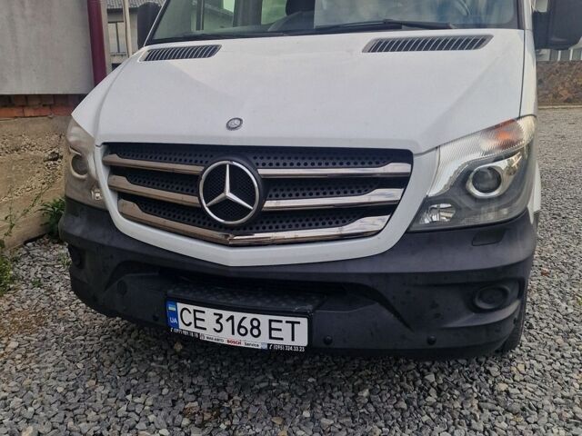 Белый Мерседес Sprinter, объемом двигателя 2.99 л и пробегом 383 тыс. км за 29850 $, фото 1 на Automoto.ua