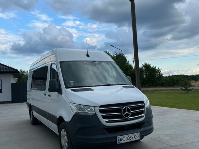 Білий Мерседес Sprinter, об'ємом двигуна 2.14 л та пробігом 391 тис. км за 30000 $, фото 1 на Automoto.ua