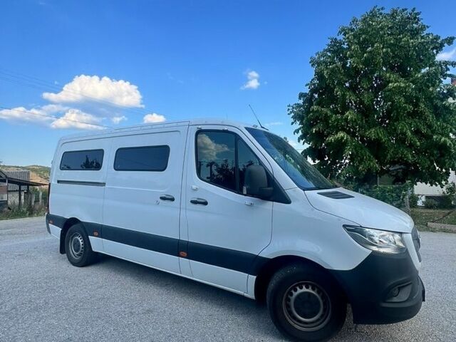 Белый Мерседес Sprinter, объемом двигателя 2.14 л и пробегом 181 тыс. км за 29500 $, фото 1 на Automoto.ua