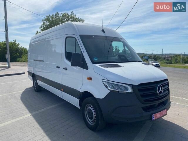 Белый Мерседес Sprinter, объемом двигателя 2 л и пробегом 75 тыс. км за 46297 $, фото 1 на Automoto.ua