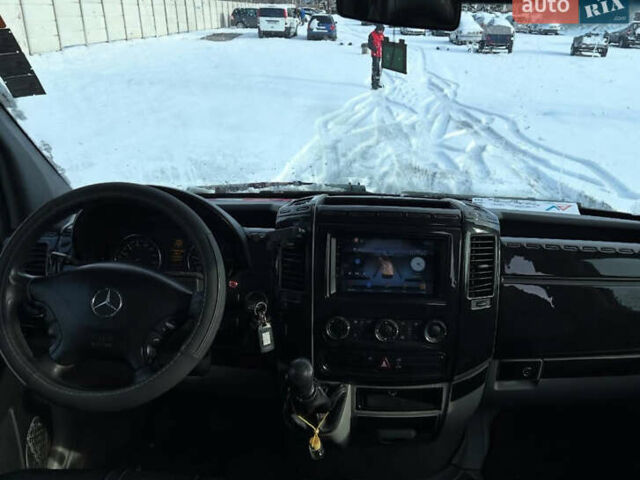 Білий Мерседес Sprinter, об'ємом двигуна 2.2 л та пробігом 940 тис. км за 12000 $, фото 1 на Automoto.ua