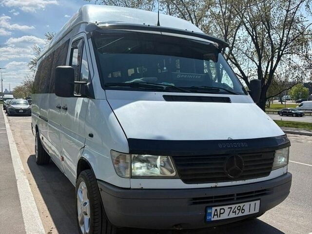 Білий Мерседес Sprinter, об'ємом двигуна 2.9 л та пробігом 360 тис. км за 9500 $, фото 1 на Automoto.ua