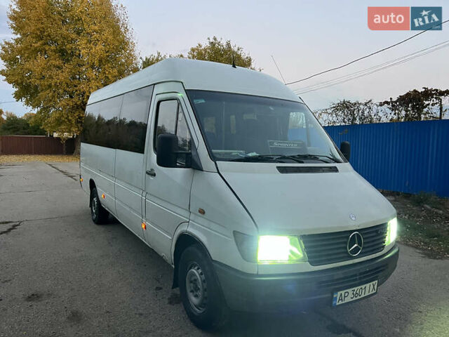 Мерседес Sprinter 1998 в Запорожье на Automoto.ua Белый Мерседес Sprinter, объемом двигателя 2.87 л и пробегом 4 тыс. км за 6000 $, фото 1 на Automoto.ua