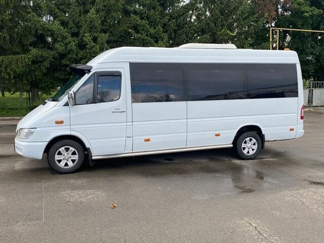 Білий Мерседес Sprinter, об'ємом двигуна 2.15 л та пробігом 820 тис. км за 14000 $, фото 1 на Automoto.ua