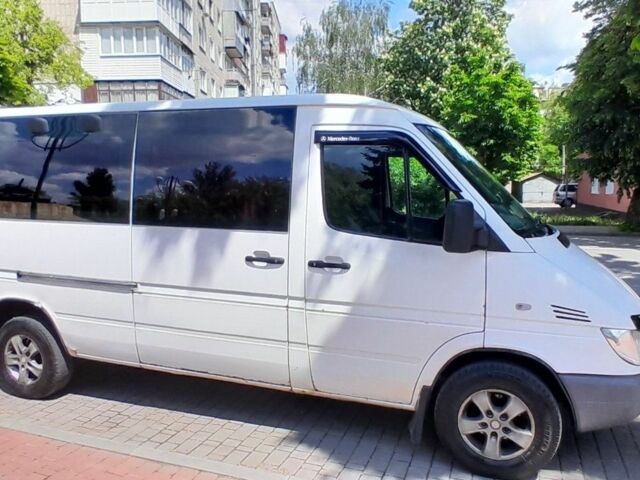 Белый Мерседес Sprinter, объемом двигателя 2.7 л и пробегом 660 тыс. км за 7700 $, фото 1 на Automoto.ua