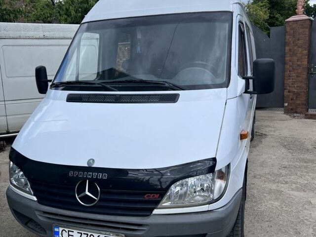 Білий Мерседес Sprinter, об'ємом двигуна 0.27 л та пробігом 300 тис. км за 7800 $, фото 1 на Automoto.ua