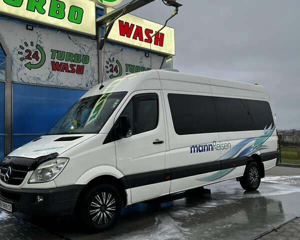 Білий Мерседес Sprinter, об'ємом двигуна 2.2 л та пробігом 630 тис. км за 18050 $, фото 1 на Automoto.ua