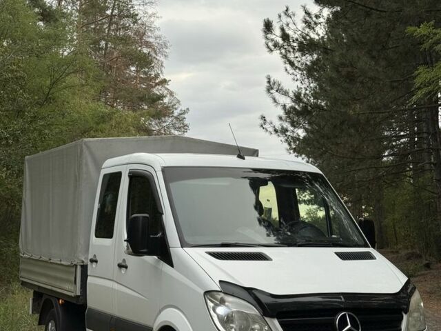 Белый Мерседес Sprinter, объемом двигателя 2.2 л и пробегом 430 тыс. км за 15500 $, фото 1 на Automoto.ua