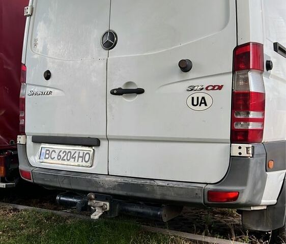 Білий Мерседес Sprinter, об'ємом двигуна 0 л та пробігом 264 тис. км за 10944 $, фото 1 на Automoto.ua