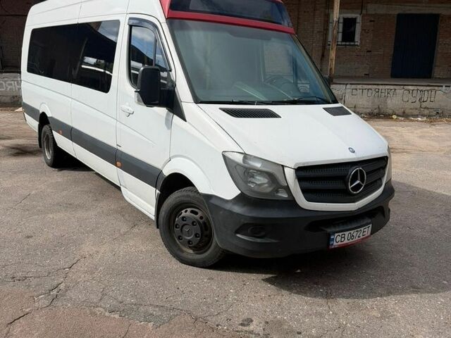 Белый Мерседес Sprinter, объемом двигателя 2.14 л и пробегом 300 тыс. км за 27500 $, фото 1 на Automoto.ua