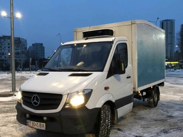 Белый Мерседес Sprinter, объемом двигателя 2.1 л и пробегом 295 тыс. км за 13200 $, фото 1 на Automoto.ua