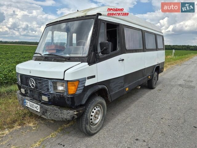 Білий Мерседес Sprinter, об'ємом двигуна 2.3 л та пробігом 180 тис. км за 1499 $, фото 1 на Automoto.ua