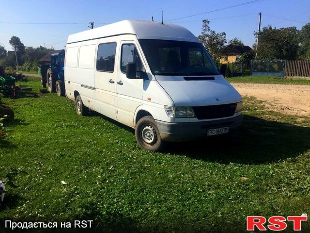 Білий Мерседес Sprinter, об'ємом двигуна 2.9 л та пробігом 335 тис. км за 5500 $, фото 1 на Automoto.ua