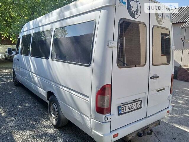 Белый Мерседес Sprinter, объемом двигателя 2.9 л и пробегом 450 тыс. км за 4500 $, фото 1 на Automoto.ua