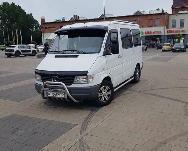 Белый Мерседес Sprinter, объемом двигателя 2.9 л и пробегом 494 тыс. км за 5500 $, фото 1 на Automoto.ua