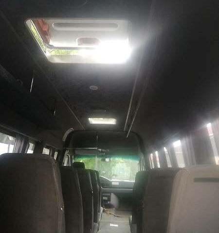 Белый Мерседес Sprinter, объемом двигателя 2.9 л и пробегом 290 тыс. км за 7400 $, фото 1 на Automoto.ua