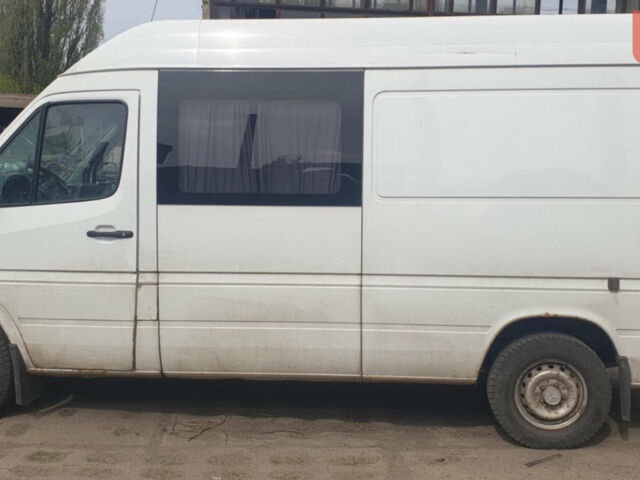 Білий Мерседес Sprinter, об'ємом двигуна 0 л та пробігом 700 тис. км за 5900 $, фото 1 на Automoto.ua