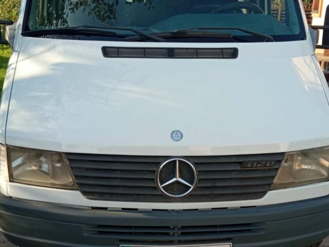 Белый Мерседес Sprinter, объемом двигателя 2.9 л и пробегом 362 тыс. км за 10500 $, фото 1 на Automoto.ua