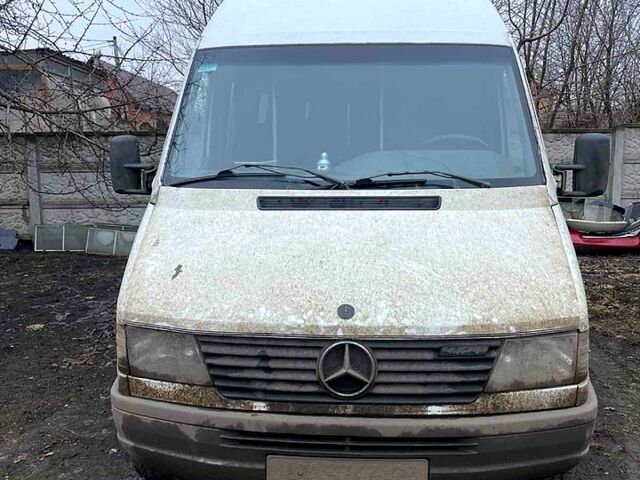 Білий Мерседес Sprinter, об'ємом двигуна 2.9 л та пробігом 0 тис. км за 2300 $, фото 1 на Automoto.ua