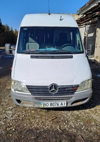 Білий Мерседес Sprinter, об'ємом двигуна 2.7 л та пробігом 468 тис. км за 6800 $, фото 1 на Automoto.ua