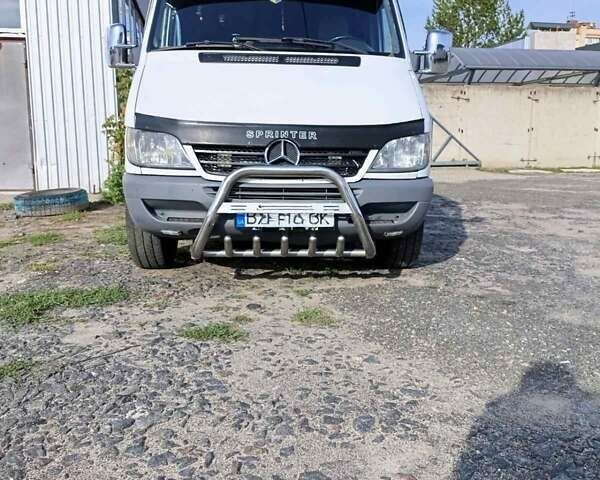 Белый Мерседес Sprinter, объемом двигателя 0 л и пробегом 5 тыс. км за 12500 $, фото 1 на Automoto.ua