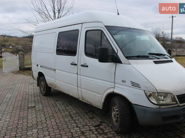 Білий Мерседес Sprinter, об'ємом двигуна 2.7 л та пробігом 590 тис. км за 7700 $, фото 1 на Automoto.ua