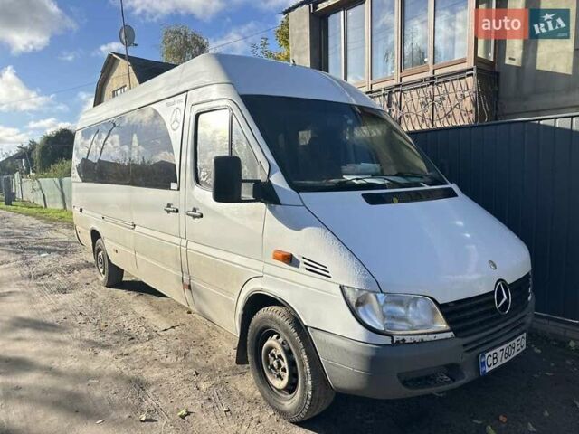 Білий Мерседес Sprinter, об'ємом двигуна 2.15 л та пробігом 258 тис. км за 9999 $, фото 1 на Automoto.ua