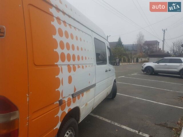 Белый Мерседес Sprinter, объемом двигателя 2.15 л и пробегом 360 тыс. км за 5800 $, фото 1 на Automoto.ua