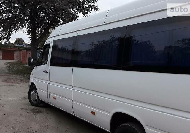 Білий Мерседес Sprinter, об'ємом двигуна 2.7 л та пробігом 1 тис. км за 14000 $, фото 1 на Automoto.ua