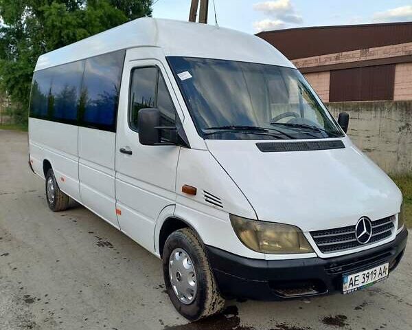 Белый Мерседес Sprinter, объемом двигателя 2.15 л и пробегом 3 тыс. км за 10500 $, фото 1 на Automoto.ua