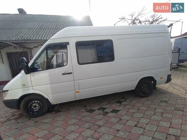 Білий Мерседес Sprinter, об'ємом двигуна 2.1 л та пробігом 650 тис. км за 8500 $, фото 1 на Automoto.ua