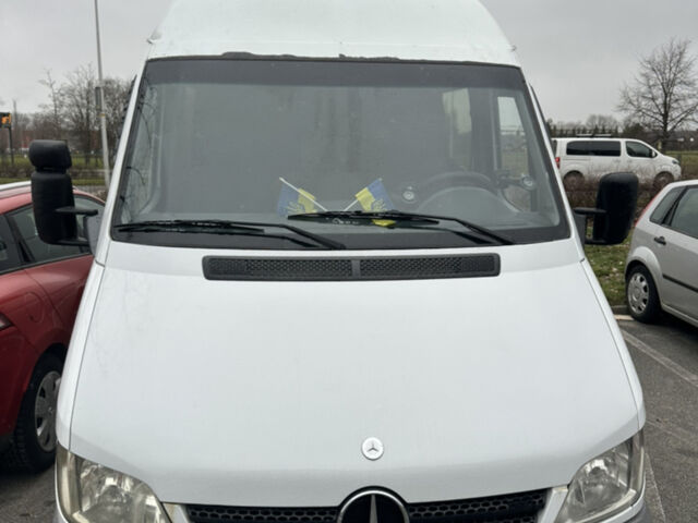 Белый Мерседес Sprinter, объемом двигателя 2.7 л и пробегом 5 тыс. км за 11000 $, фото 1 на Automoto.ua