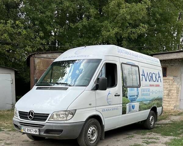 Белый Мерседес Sprinter, объемом двигателя 2.7 л и пробегом 614 тыс. км за 7800 $, фото 1 на Automoto.ua