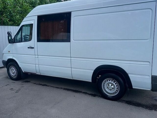 Белый Мерседес Sprinter, объемом двигателя 2.7 л и пробегом 1 тыс. км за 11500 $, фото 1 на Automoto.ua