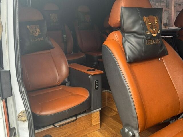Белый Мерседес Sprinter, объемом двигателя 2.7 л и пробегом 496 тыс. км за 8450 $, фото 1 на Automoto.ua
