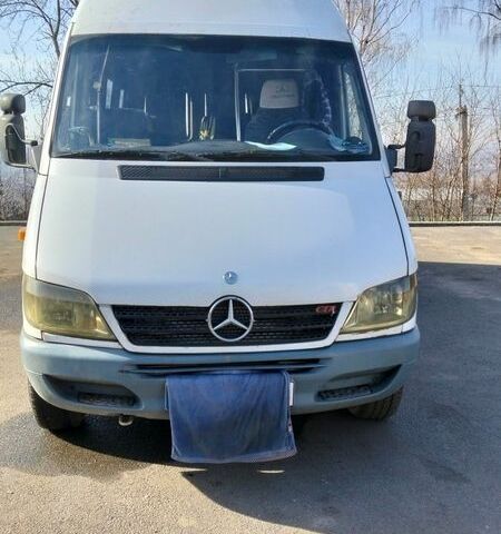 Білий Мерседес Sprinter, об'ємом двигуна 2.15 л та пробігом 209 тис. км за 9200 $, фото 1 на Automoto.ua